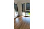 moderne helle Wohnung mit Fußbodenheizung, Balkon und Garage
