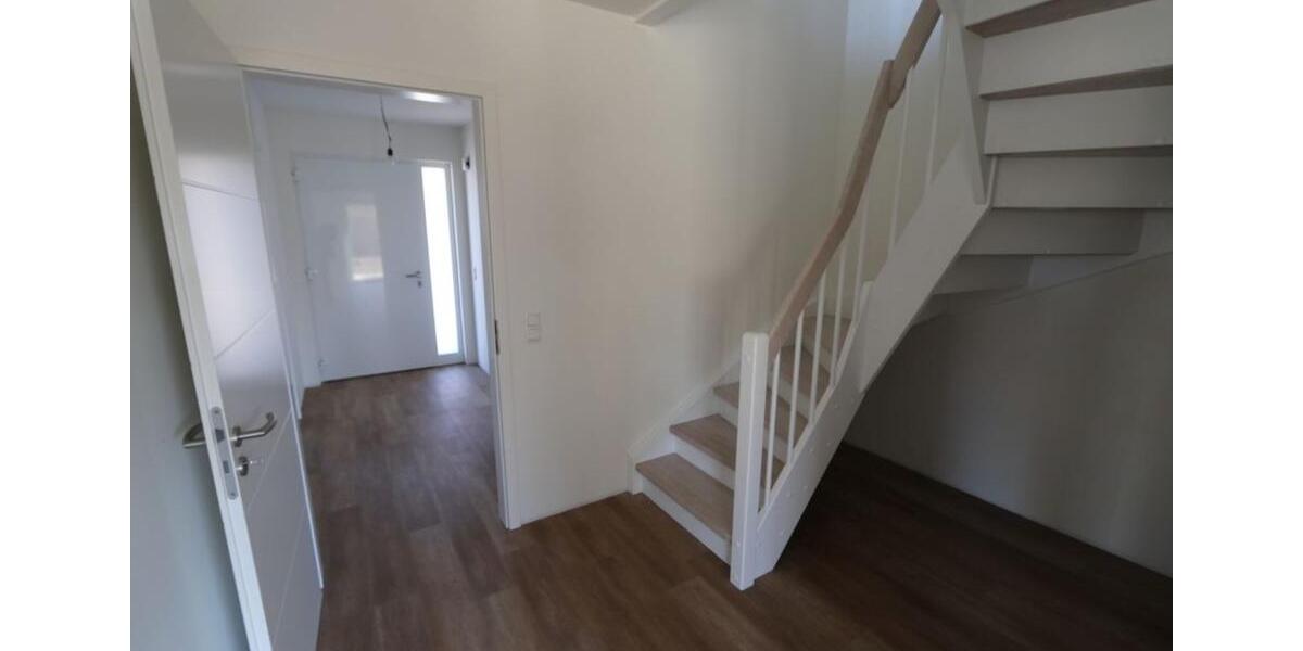 Doppelhaushälfte Müssen - 4 Zimmer, 119 m&sup2;, 1.650&euro; | Angebot:23792057