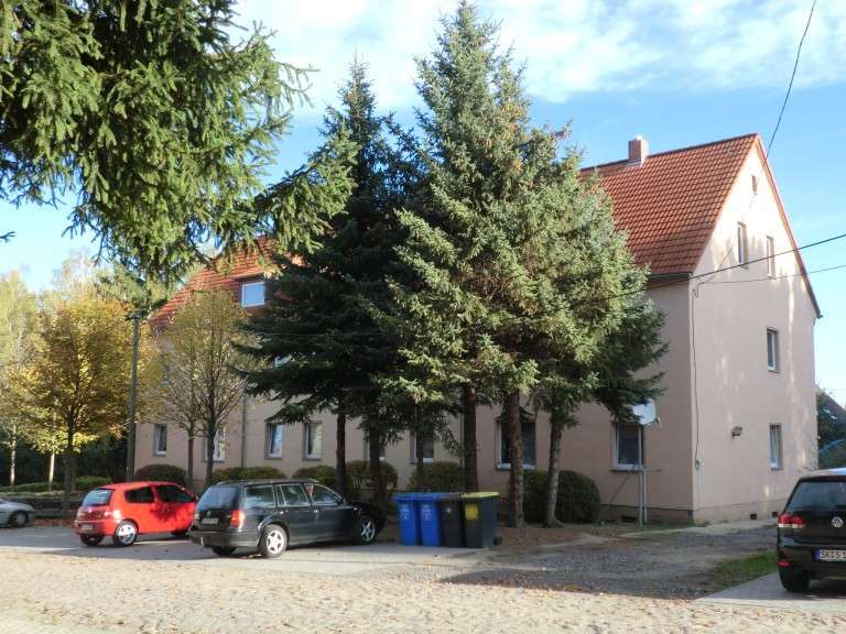 Wohnung zum Mieten in Braunsbedra OT Roßbach 242 € 40.3 m² 1 zimmer