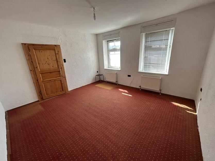 Einfamilienhaus mit viel Platz für Familie & Hobby