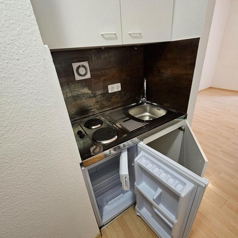 Möbliertes 1 Zimmer Studentenappartement in Darmstadt Stadt zimmer