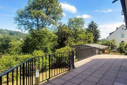 Wohnung Esslingen Oberesslingen - 4.5 Zimmer, 148 m&sup2;, 1.950&euro; | Angebot:25201580