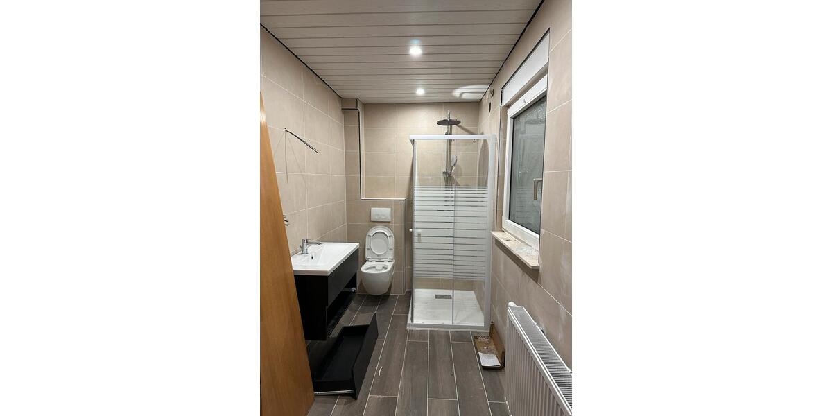 Etagenwohnung Riedstadt - 5.5 Zimmer, 120 m&sup2;, 1.450&euro; | Angebot:26250161