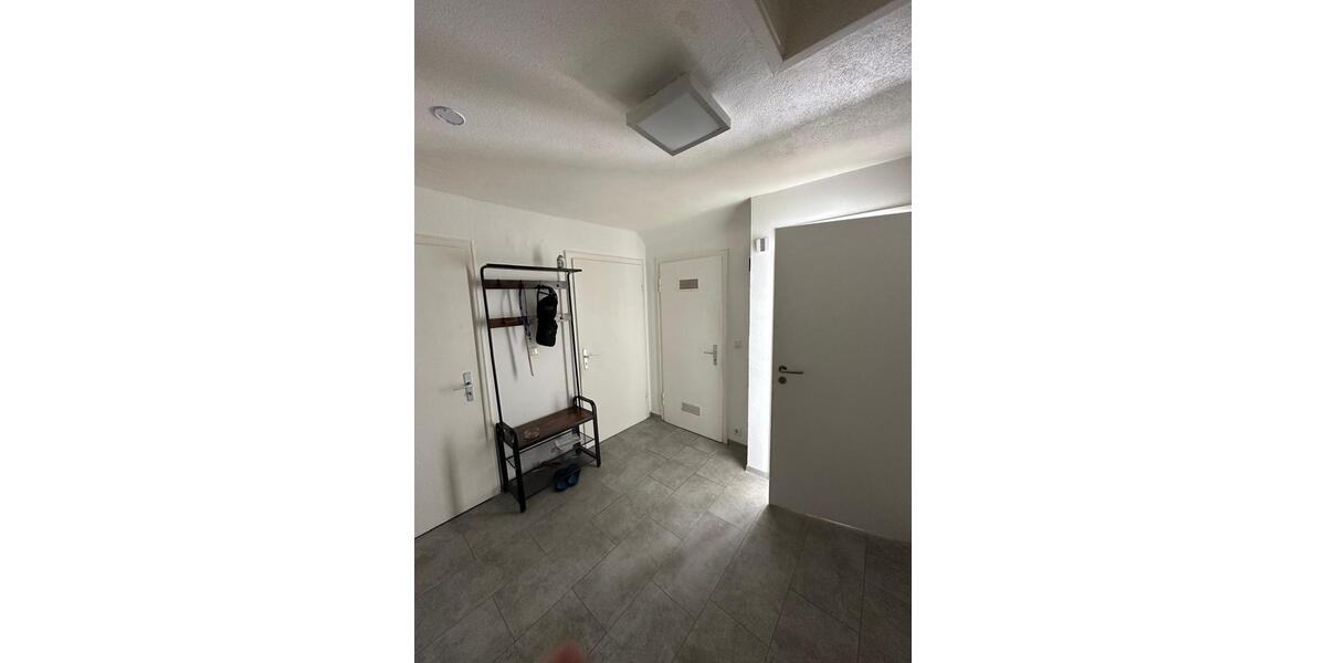 Dachgeschoßwohnung Stolzenau - 2 Zimmer, 35 m&sup2;, 390&euro; | Angebot:25853407