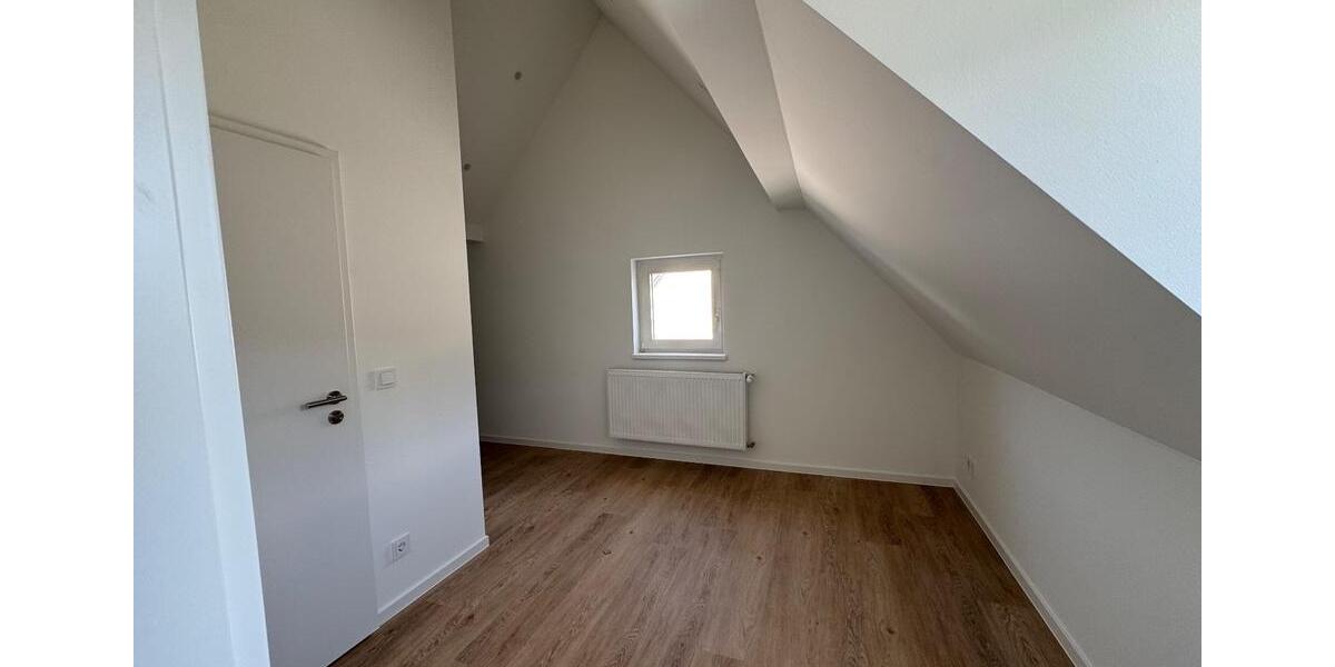 Einfamilienhaus Bullay - 5 Zimmer, 113 m&sup2;, 1.150&euro; | Angebot:26208410