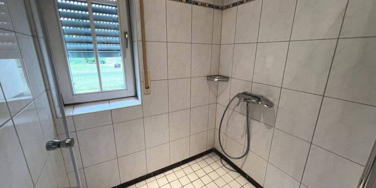 Etagenwohnung Waldshut-Tiengen Waldshut - 2 Zimmer, 62 m&sup2;, 750&euro; | Angebot:26629625