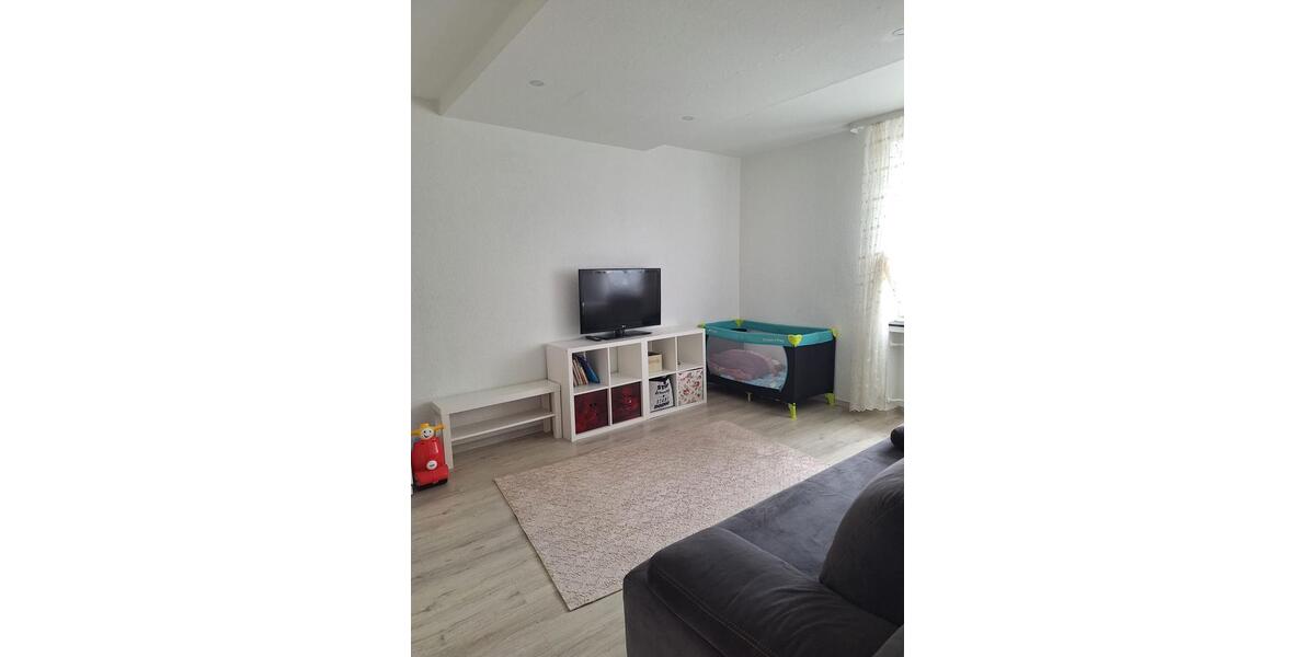 Etagenwohnung Pattensen - 4 Zimmer, 96 m&sup2;, 1.320&euro; | Angebot:26256637