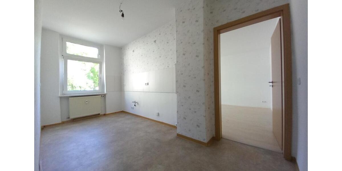 Erdgeschoßwohnung Crimmitschau - 2 Zimmer, 51 m&sup2;, 270&euro; | Angebot:24659727