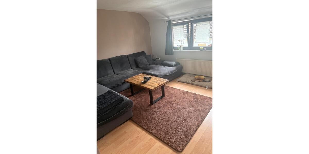Dachgeschoßwohnung Neuhausen ob Eck - 3 Zimmer, 71 m&sup2;, 1.000&euro; | Angebot:26577694