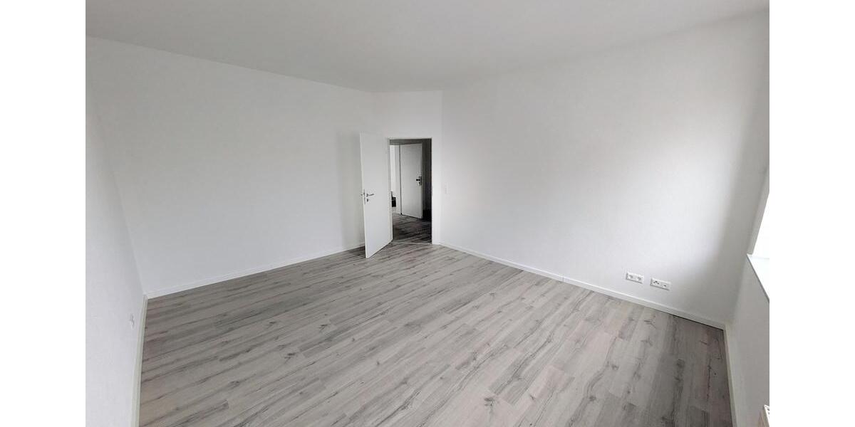 ++ ERSTBEZUG nach Sanierung! - wunderschöne 4-Raum Wohnung - modernisiertes Tageslichtbad ++ 4 zimmer