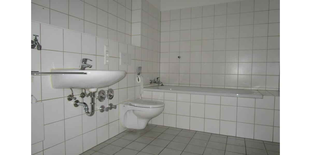 Helle 3-Zimmer-Erdgeschosswohnung in der Innenstadt! zimmer