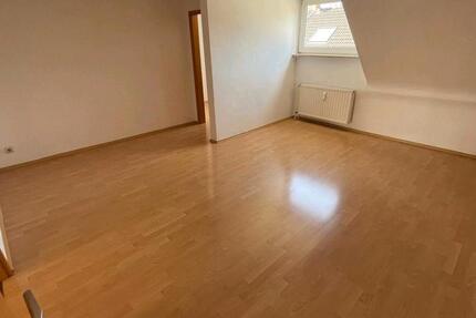 Wohnung Saarlouis - 4 Zimmer, 105 m&sup2;, 900&euro; | Angebot:26096755