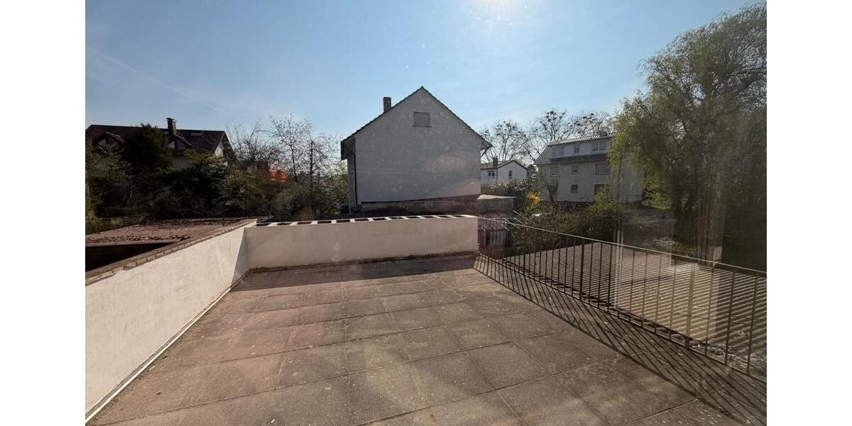 Etagenwohnung Kehl - 5 Zimmer, 120 m&sup2;, 1.300&euro; | Angebot:25972428