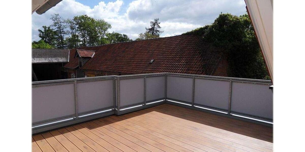 Etagenwohnung Uetze - 4 Zimmer, 153 m&sup2;, 1.125&euro; | Angebot:26278976