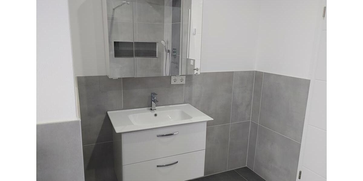 Etagenwohnung Peine Peine Kernstadt - 3 Zimmer, 96 m&sup2;, 1.150&euro; | Angebot:23717659