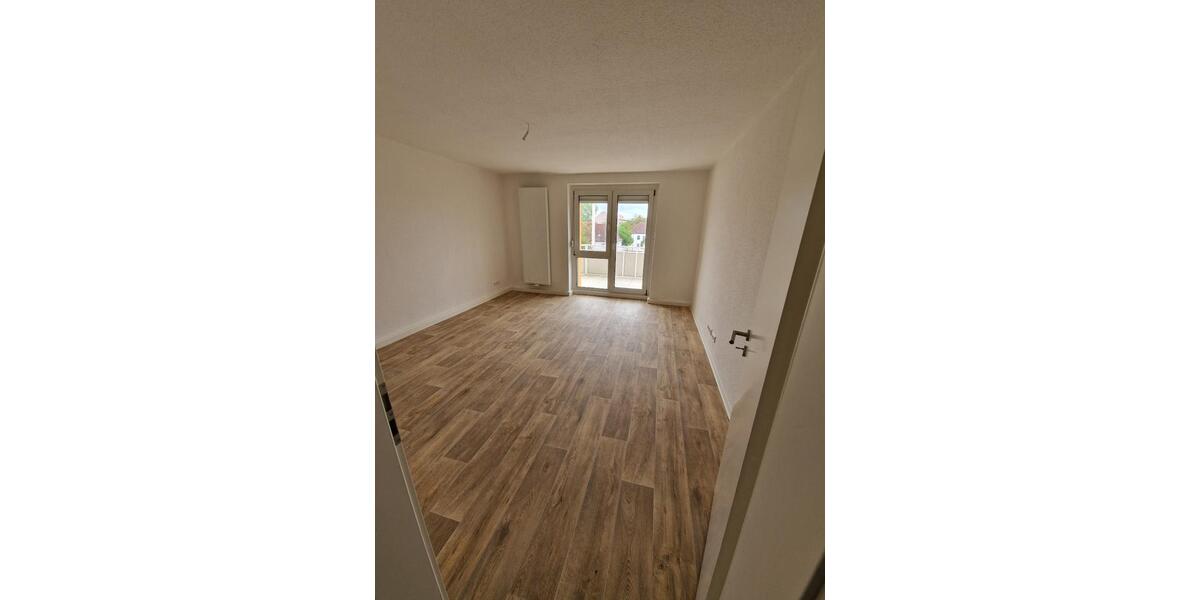 Etagenwohnung Gräfenhainichen - 3 Zimmer, 59 m&sup2;, 513&euro; | Angebot:26547395