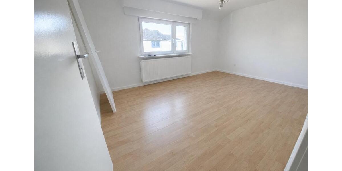 Etagenwohnung Mannheim Sandhofen - 2 Zimmer, 55 m&sup2;, 1.120&euro; | Angebot:26464802