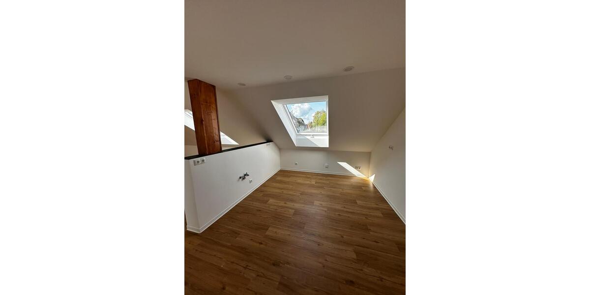 Dachgeschoßwohnung Bad Salzuflen Biemsen-Ahmsen - 1 Zimmer, 50 m&sup2;, 745&euro; | Angebot:26693979