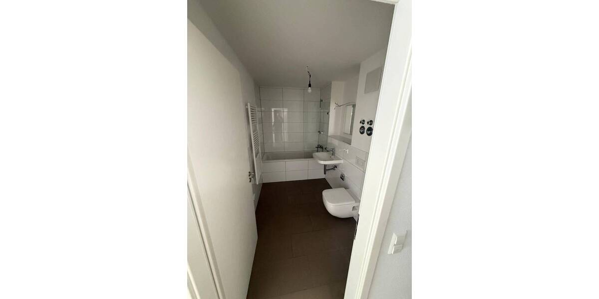 Etagenwohnung Esslingen am Neckar Weil - 3 Zimmer, 80 m&sup2;, 1.275&euro; | Angebot:26189583