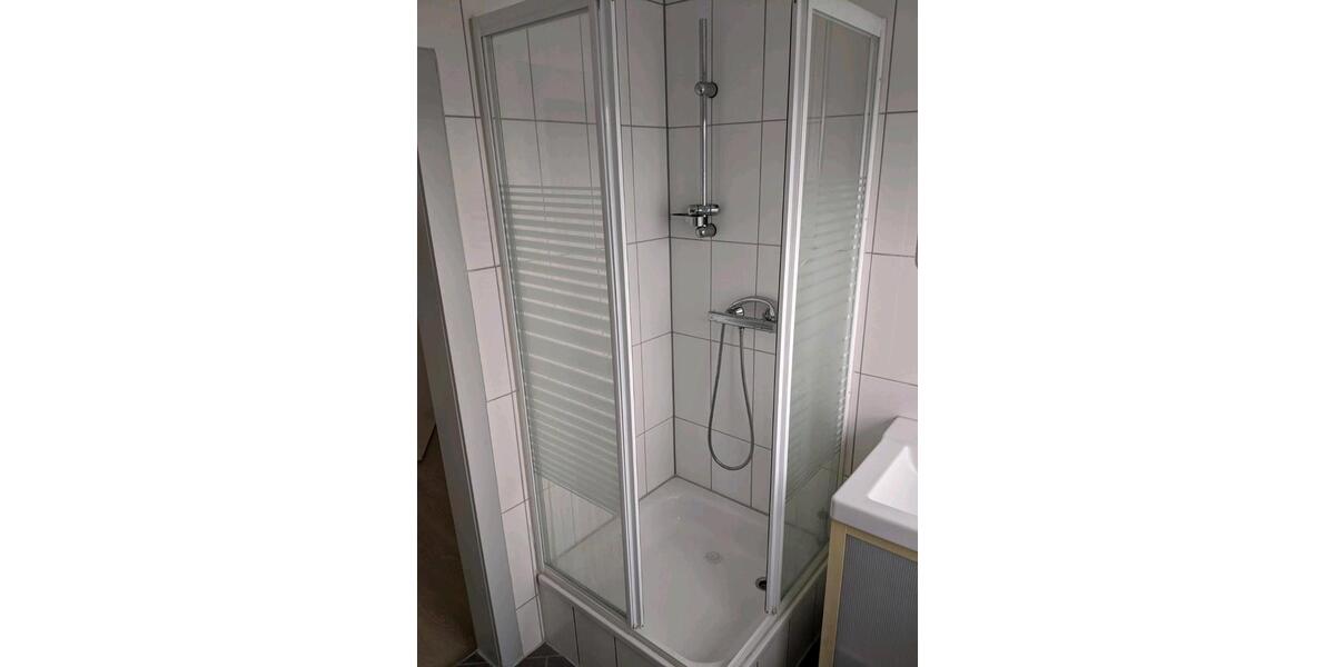 Dachgeschoßwohnung Kassel Bettenhausen - 2 Zimmer, 40 m&sup2;, 400&euro; | Angebot:24730501