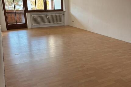 Wohnung Neuötting - 3 Zimmer, 83 m&sup2;, 913&euro; | Angebot:26475315