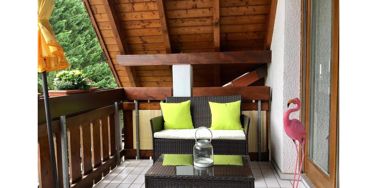 Dachgeschoßwohnung Lahr (Schwarzwald) - 2.5 Zimmer, 95 m&sup2;, 1.000&euro; | Angebot:25403641