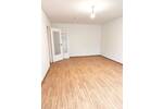 **MODERNISIERTE 2,5 Zimmer Erdgeschoßwohnung MIT BALKON UND NEUEM DUSCHBAD**