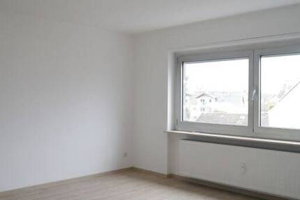 Mühlheim, helle 1-Zi-Wohnung,Duschbad,Keller, 7 Min.Zur S-Bahn 1 zimmer