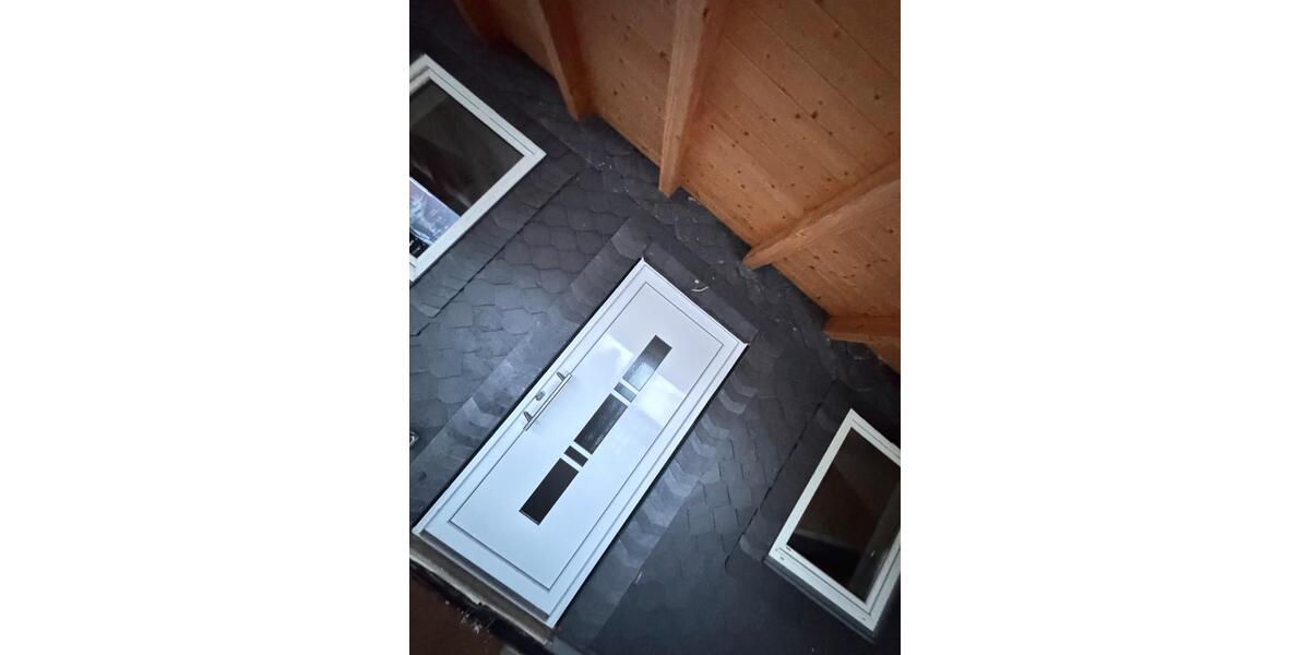 Dachgeschoßwohnung Coburg - 3 Zimmer, 80 m&sup2;, 650&euro; | Angebot:26039143