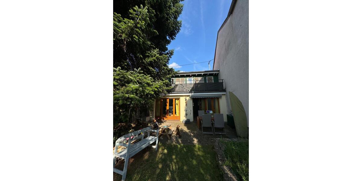 4 ZKB Haus in Saarlouis mit Garten, Balkon & EBK 4 zimmer