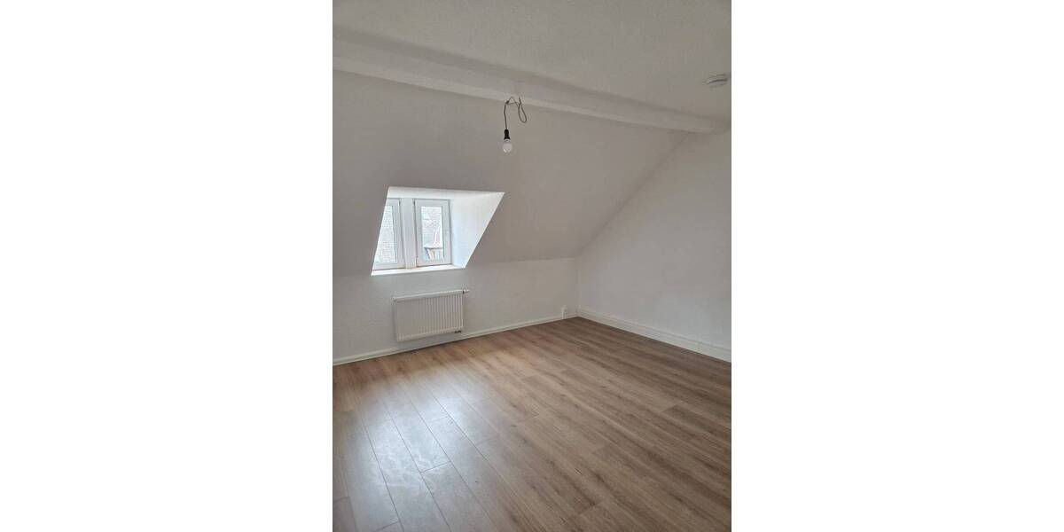 Etagenwohnung Waldheim Schönberg - 2 Zimmer, 51 m&sup2;, 285&euro; | Angebot:26584798
