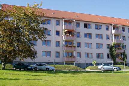 Wohnung Stollberg - 3 Zimmer, 56 m&sup2;, 260&euro; | Angebot:22776306