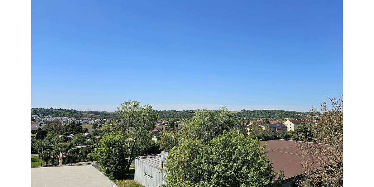 Etagenwohnung Döbeln Sörmitz - 4 Zimmer, 108 m&sup2;, 916&euro; | Angebot:26254307