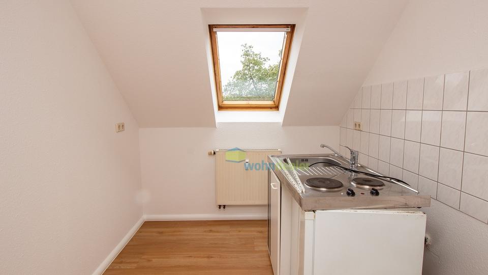 Dachgeschoßwohnung Borna - 2 Zimmer, 37 m&sup2;, 269&euro; | Angebot:25649728