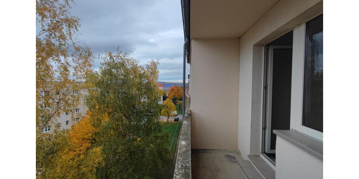 Etagenwohnung Sangerhausen - 4 Zimmer, 76 m&sup2;, 435&euro; | Angebot:26662541