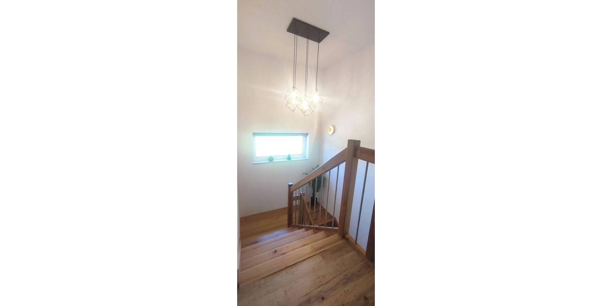Einfamilienhaus Oberreichenbach - 5 Zimmer, 177 m&sup2;, 2.800&euro; | Angebot:26657299