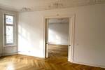 Mittendrin und ruhig - 5 Zimmer WHG, ca. 134 m², WG geeignet, im 3. OG am Steindamm, St. Georg