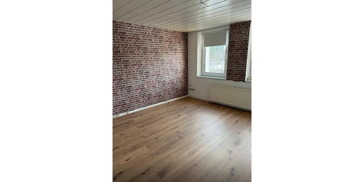 Dachgeschoßwohnung Luckenwalde - 2.5 Zimmer, 65 m&sup2;, 520&euro; | Angebot:26463392