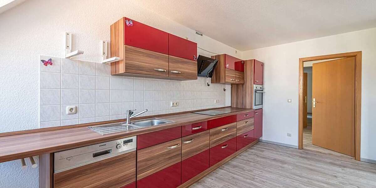 Etagenwohnung Riesa Poppitz - 5 Zimmer, 149 m&sup2;, 1.050&euro; | Angebot:24733265