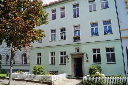 Wohnung Halberstadt Wehrstedt - 2 Zimmer, 61 m&sup2;, 400&euro; | Angebot:27102950