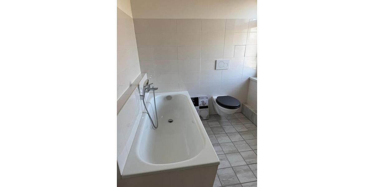 Etagenwohnung Coswig - 5 Zimmer, 109 m&sup2;, 873&euro; | Angebot:26704625