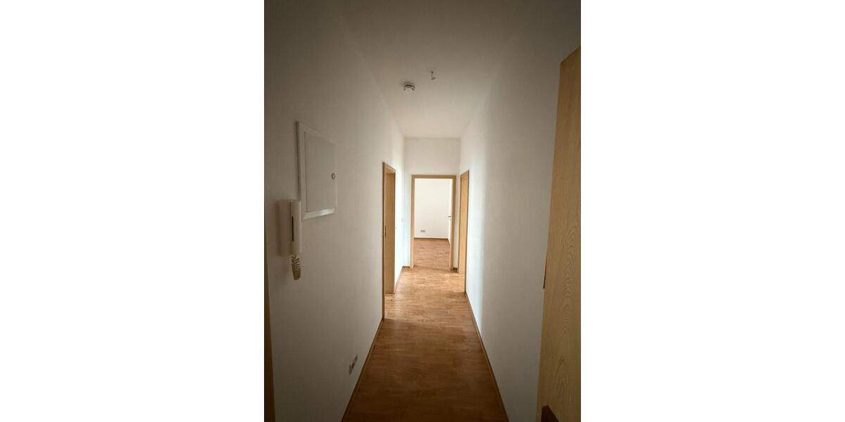 Erdgeschoßwohnung Staßfurt - 3 Zimmer, 65 m&sup2;, 450&euro; | Angebot:24766025