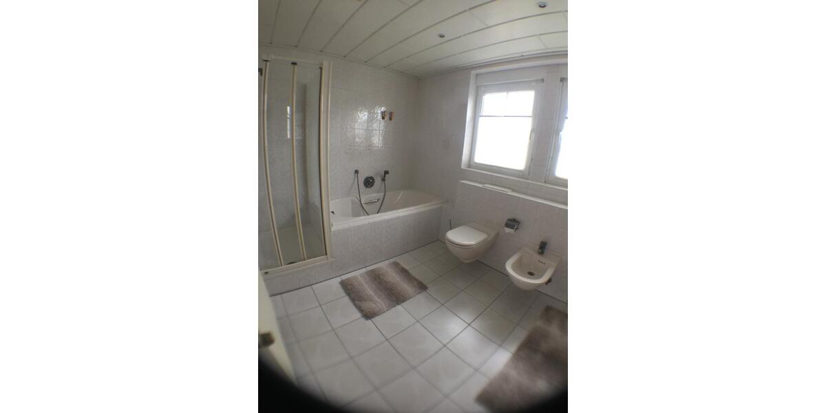 Wohnen auf Zeit Solingen Höhscheid - 2 Zimmer, 75 m&sup2;, 75&euro; | Angebot:24477386