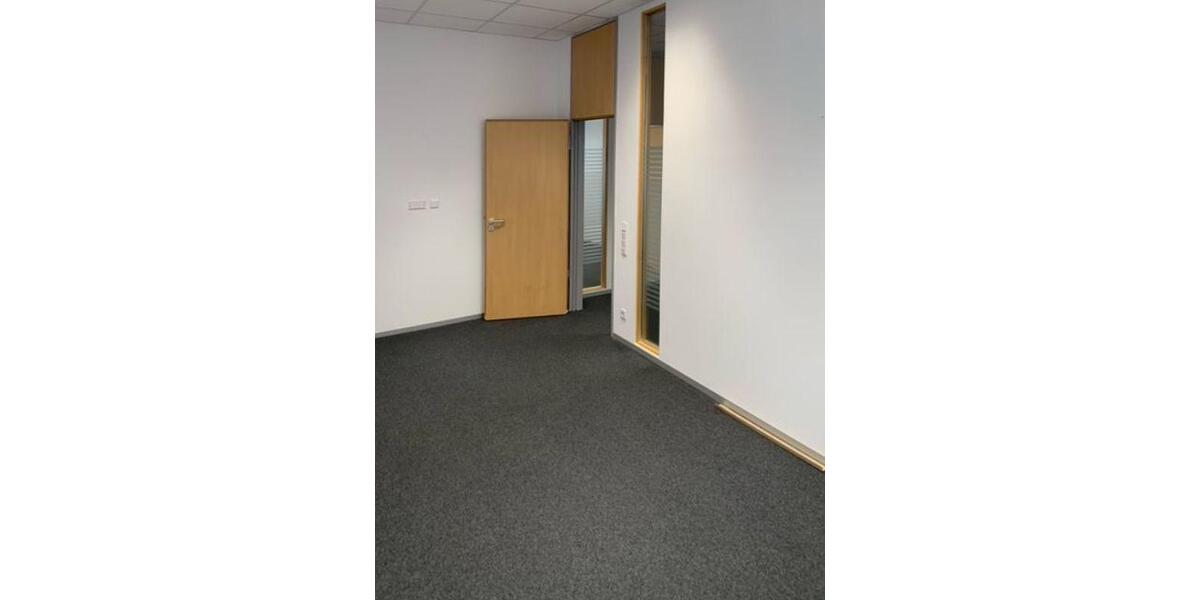 VL3922VB Attraktive, barrierefreie, helle und klimatisierte Gewerbefläche mit großem Schaufenster Regensburg - Ost zimmer