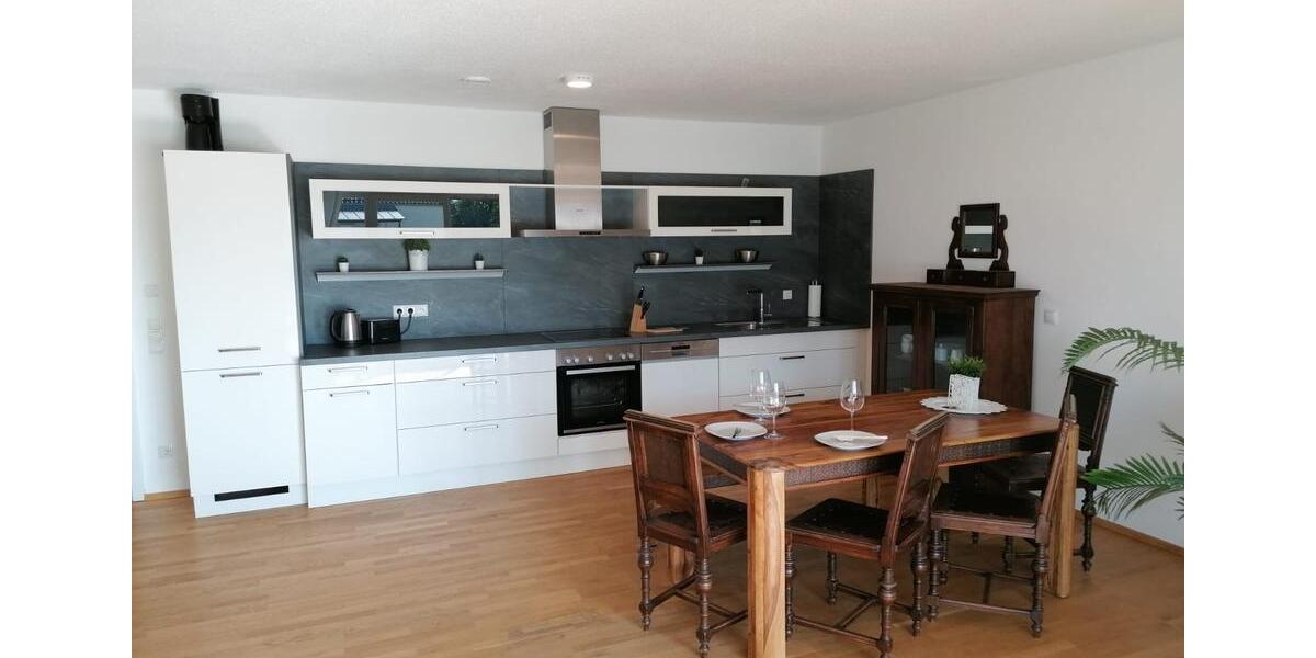 Etagenwohnung Landau an der Isar - 2.5 Zimmer, 80 m&sup2;, 1.690&euro; | Angebot:18918736