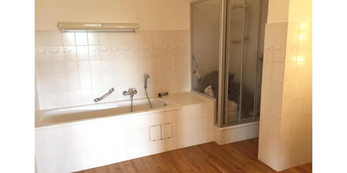 Etagenwohnung Siegburg - 3 Zimmer, 105 m&sup2;, 1.196&euro; | Angebot:26661795