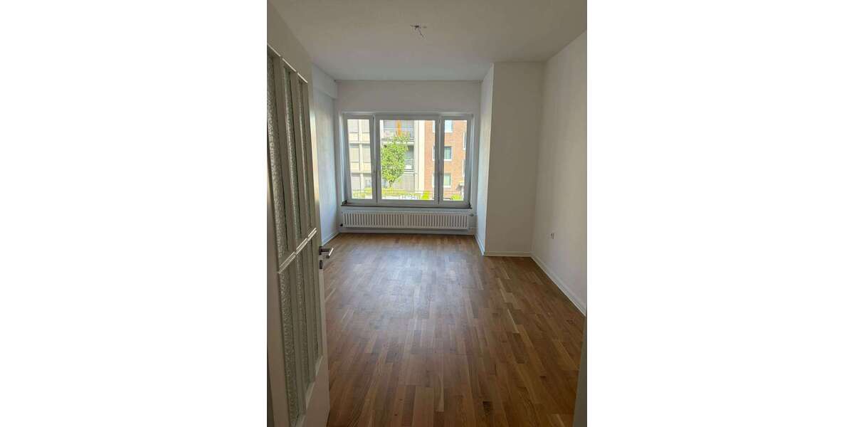 Etagenwohnung Düsseldorf Düsseltal - 2 Zimmer, 59 m&sup2;, 885&euro; | Angebot:27056350