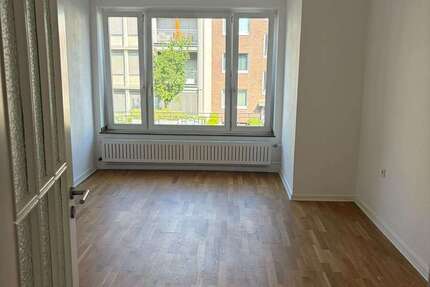 Wohnung Düsseldorf Düsseltal - 2 Zimmer, 59 m&sup2;, 885&euro; | Angebot:27056350