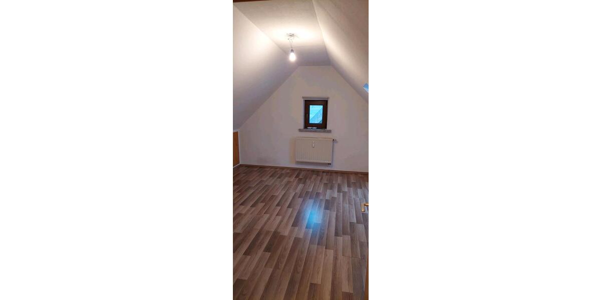 Etagenwohnung Bad Kissingen - 5 Zimmer, 130 m&sup2;, 850&euro; | Angebot:26102527