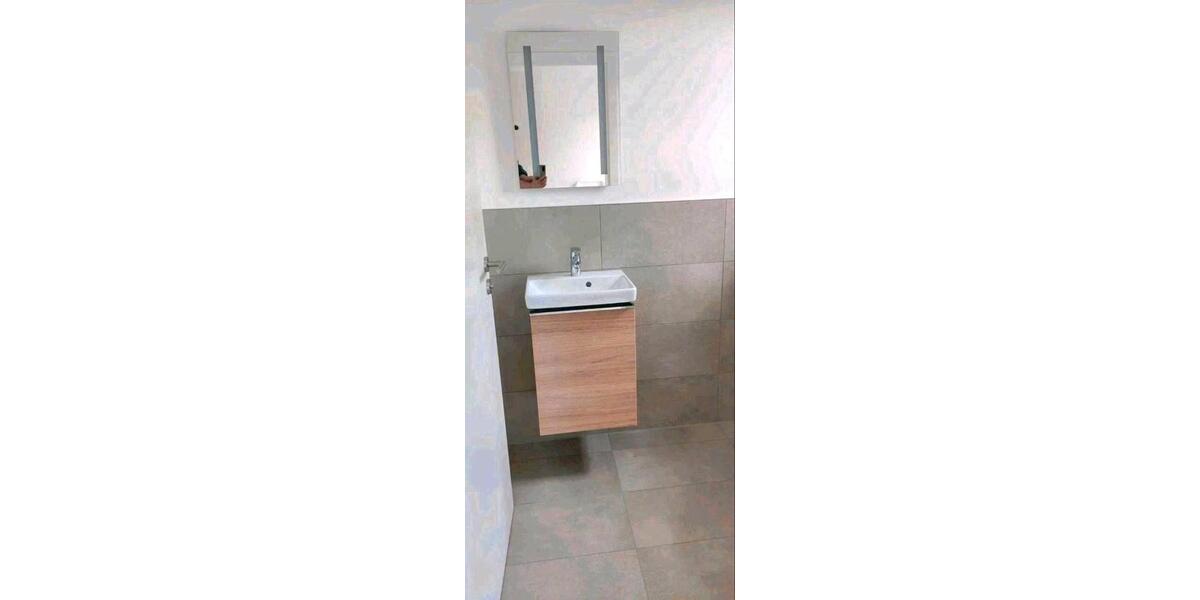 Etagenwohnung Oberhausen - 3 Zimmer, 91 m&sup2;, 1.200&euro; | Angebot:26611683